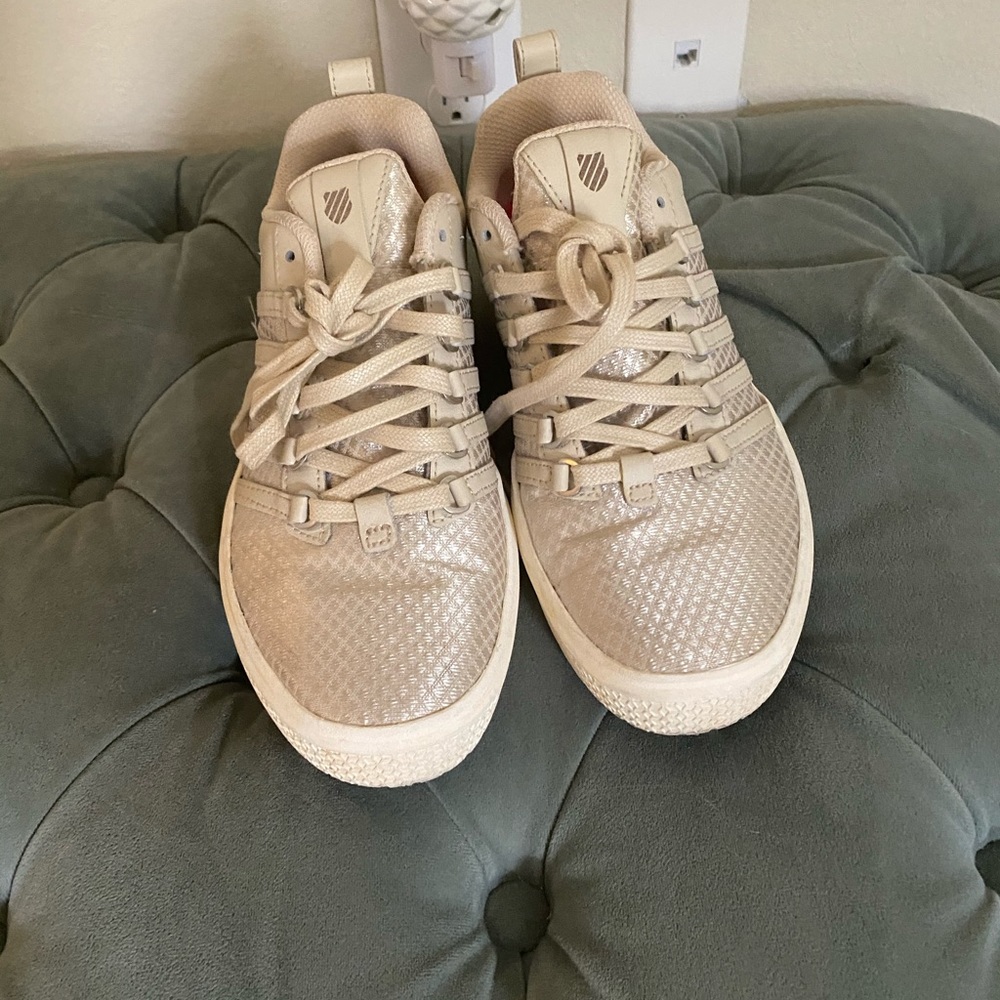 KAYSWISS GOLD SNEAKERS